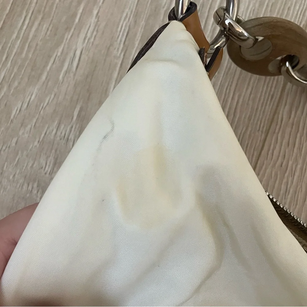 Vintage Prada Bag 🤍 - Picture 14 of 16